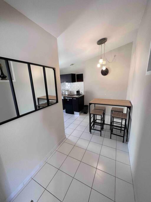 Ferienwohnung Hashtag-Le Cosy Castelnauvien Exterior foto
